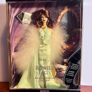NIB! Between Takes 2nd Barbie Hollywood Movie Star Collection